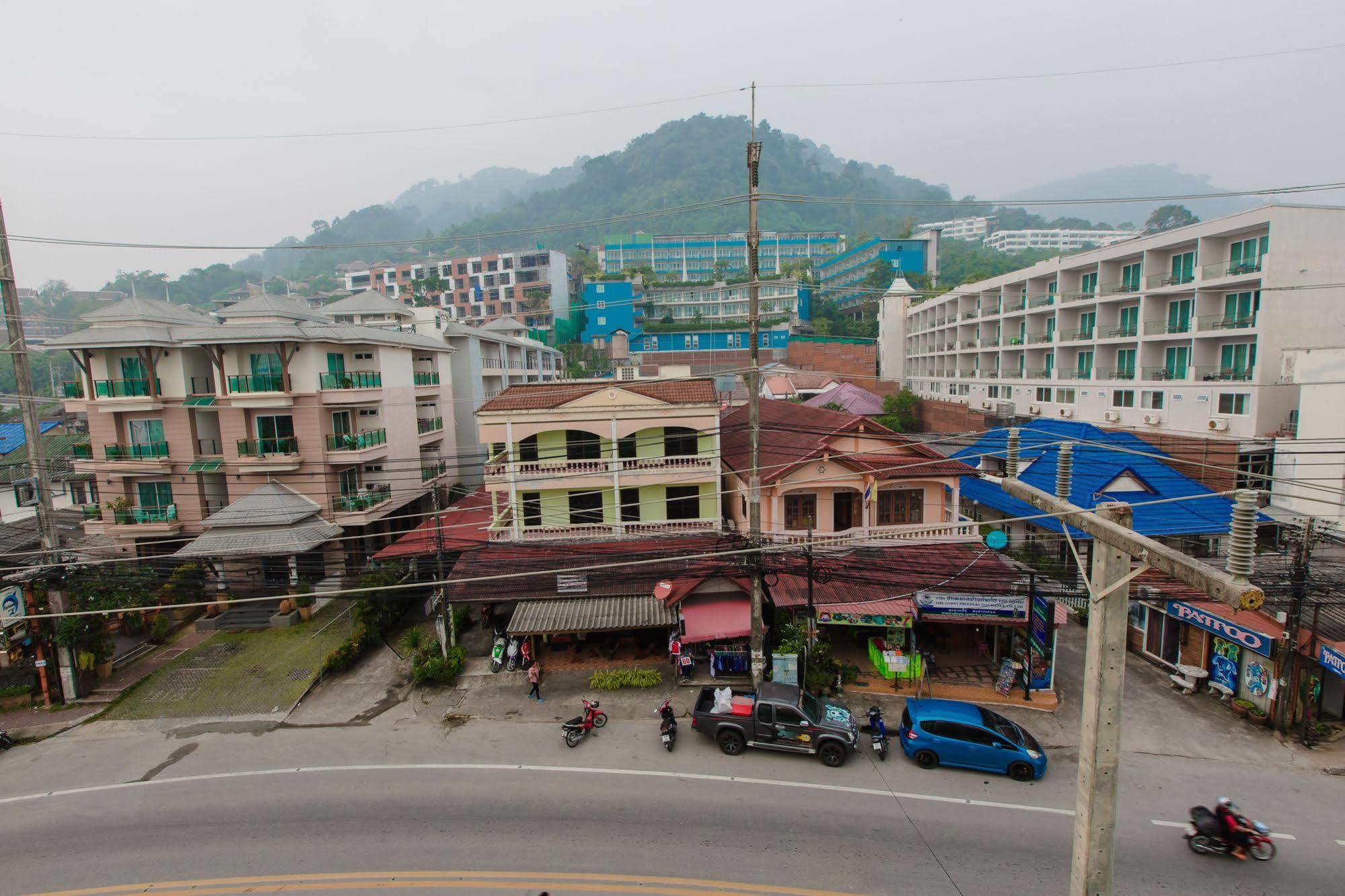 Hip Yaya Residences Patong Exterior foto